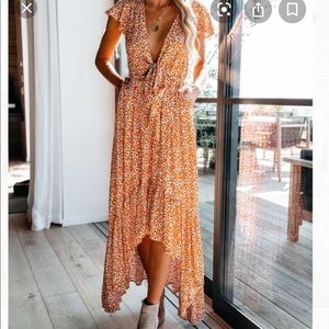 Tie front high low dress!